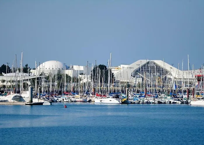 Proche Du Centre Апартаменти *